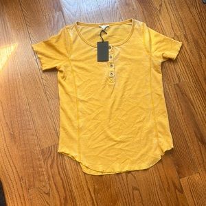 Small Yellow Waffel 3/4 Button Up Jane and Delaney T-shirt
